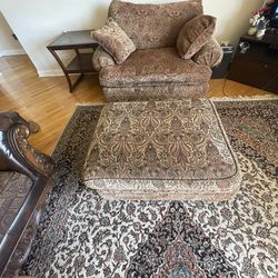 Sofa and Ottoman Set 