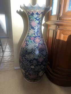 Vintage Oriental Chrysanthemum  XL Floor Vase