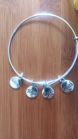 1PC Beautiful African Charm Bracelet