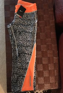 Brand new Nike leggings
