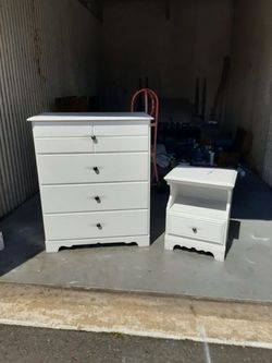 Dresser and nightstand perfect for baby, kids, guest bedroom.