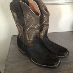 Boots Size 9 Women 