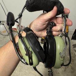 David Clark Headset (C-17 Type) With U174 Plug