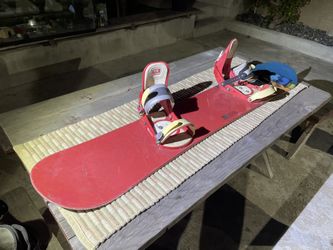 Burton Snowboard Fluid 54 Boots And Straps Size 11