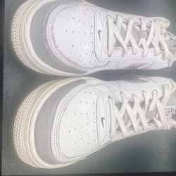 Nike Size 7 W