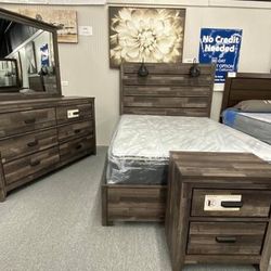 Carter Brown Panel Bedroom Set (Queen and King Bed Frame