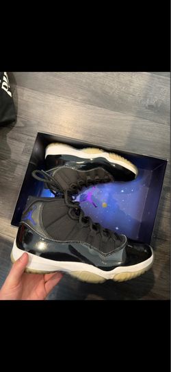 Men’s Air Jordan 11 Retro Space Jam Size 10