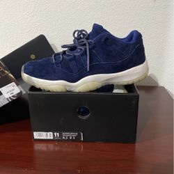 Jordan Retro 11 Low Respect Derek Jeter Size 11