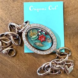 NEW Origami Owl Rose Gold Charm Jewelry Oval Locket Bracelet Chain Christmas Floating Charms. Locket Opens charms can be switched Only 1 Available  DM