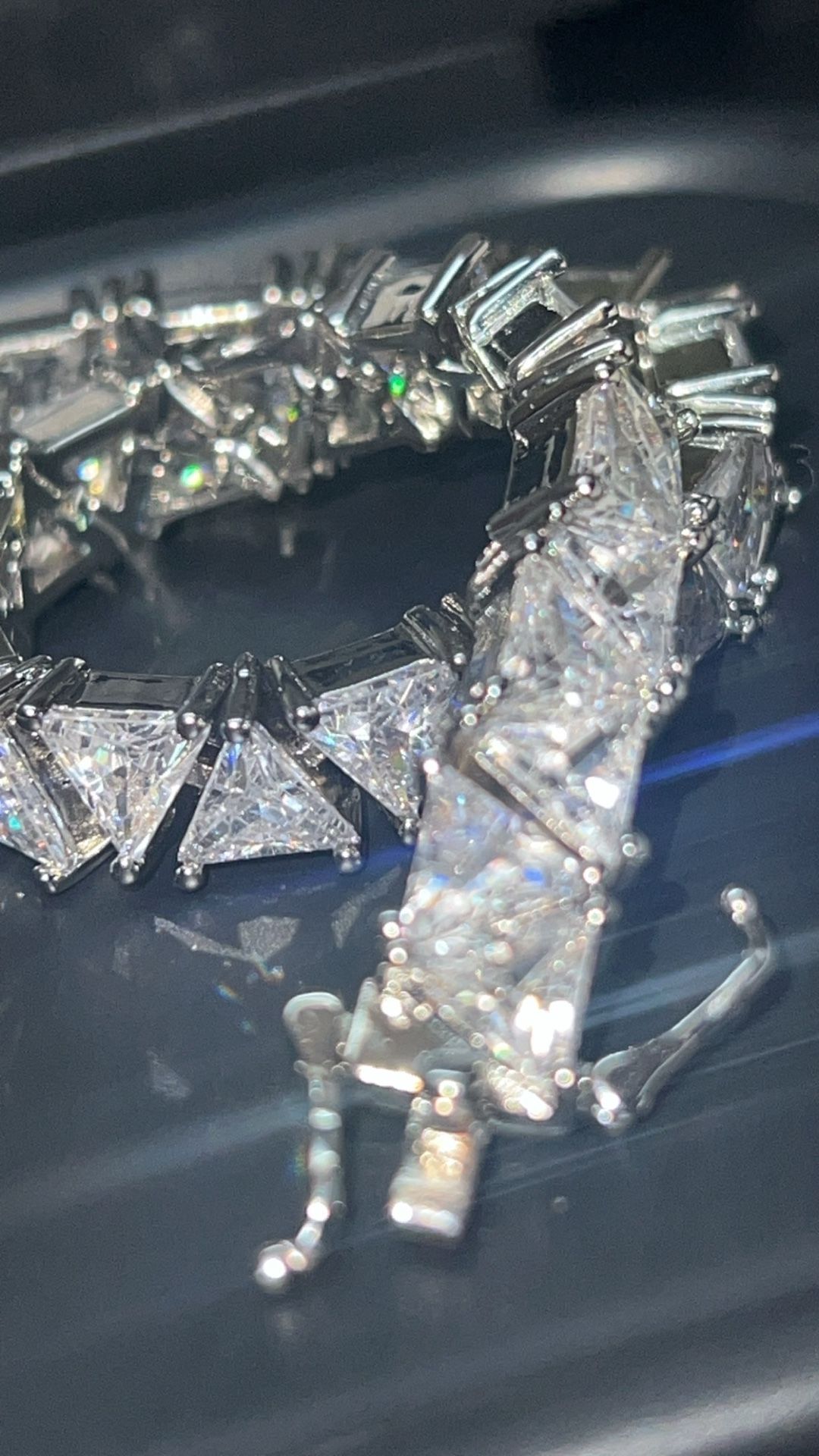 Moissanite Diamond VVS1 Triangle Bracelet 6.9 In