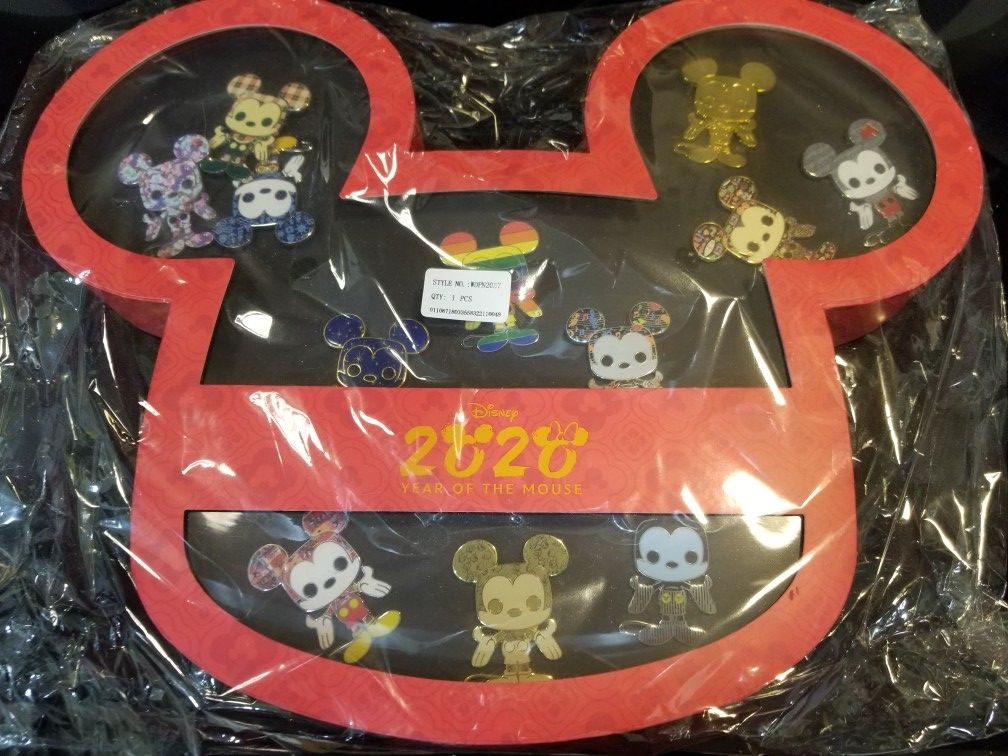 Disney Pin Collector's Set 2020 Year Of The Mouse 