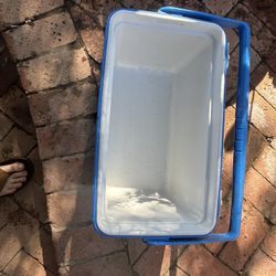 Ice Chest 