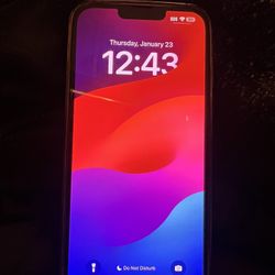 IPHONE 14 PLUS WITH TIK TOK INSTALLED