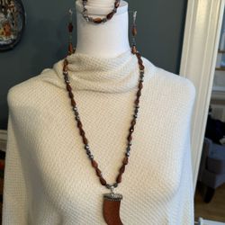 Set Of Sandstone Vintage Set Brown Necklace, Earrings And Bracelet 