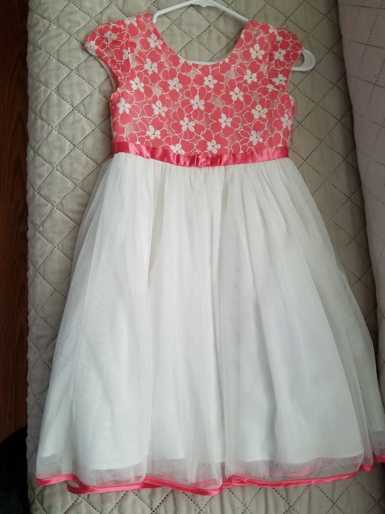 Girl dress