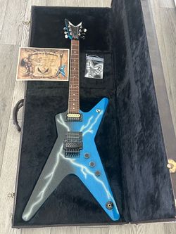 2007 Dean USA Dean From Hell 139 of 150 Dimebag Electric Guitar. Near mint condition. With original hard shell case and certificate of authenticity