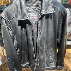 Men's Leather  Jacket. Med