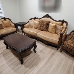 Sofa And Table Set 