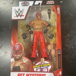 2023 WWE Royal Rumble Elite Collection Figure: REY MYSTERIO (Royal Rumble 2006)