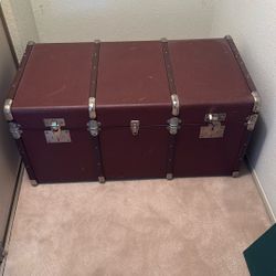 Vintage Trunk
