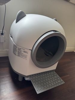 Self-Cleaning Automatic Cat Litter Box