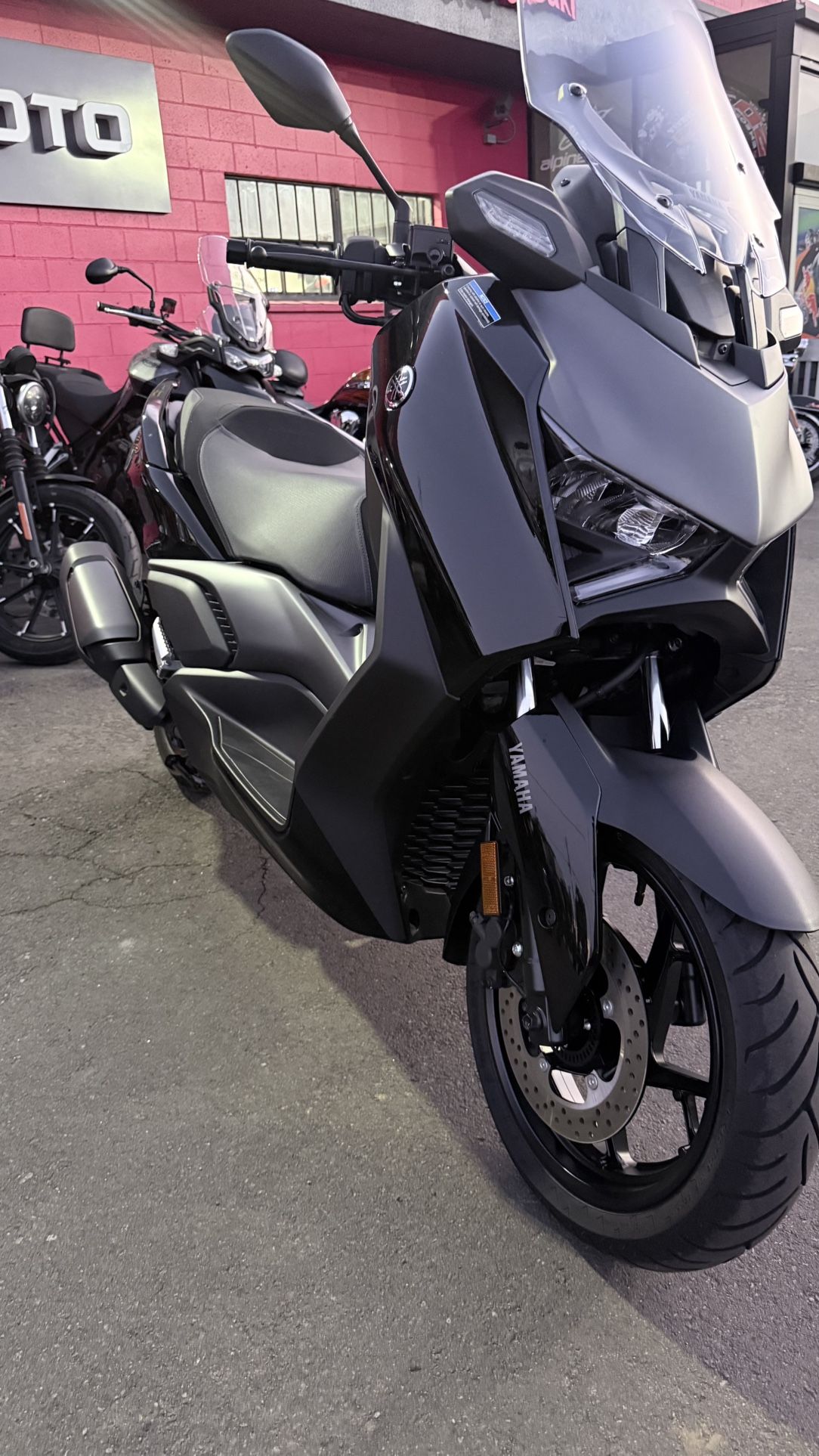 2025 Yamaha Xmax