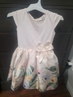 Girls dress