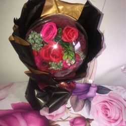 Last One ☝️ Red Roses 🌹 Artificial Flower Bouquet 💐 Beautiful Gift $40
