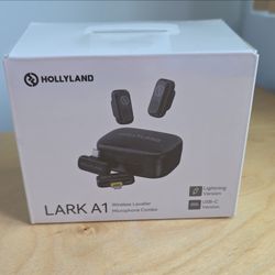 Hollyland LARK A1 Wireless Lavalier Microphone Lightning USB-C Black