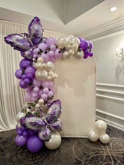 Balloon Garland Decor