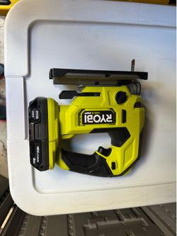 Ryobi ONE+ HP 18V cordless jigsaw with charger