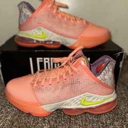 LeBron XIX Low