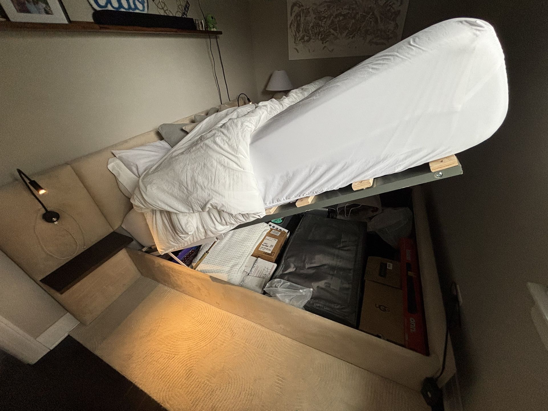 Queen Size Hydraulic lift Bed frame
