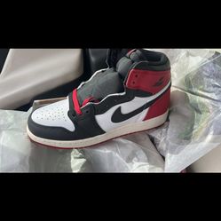 Jordan 1 And Jordan 6 Size 7Y