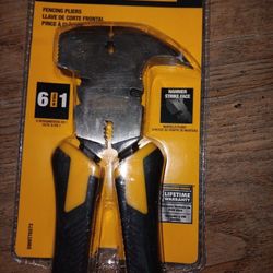 DeWalt Fencing Pliers 