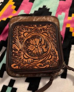 Camera style crossbody
