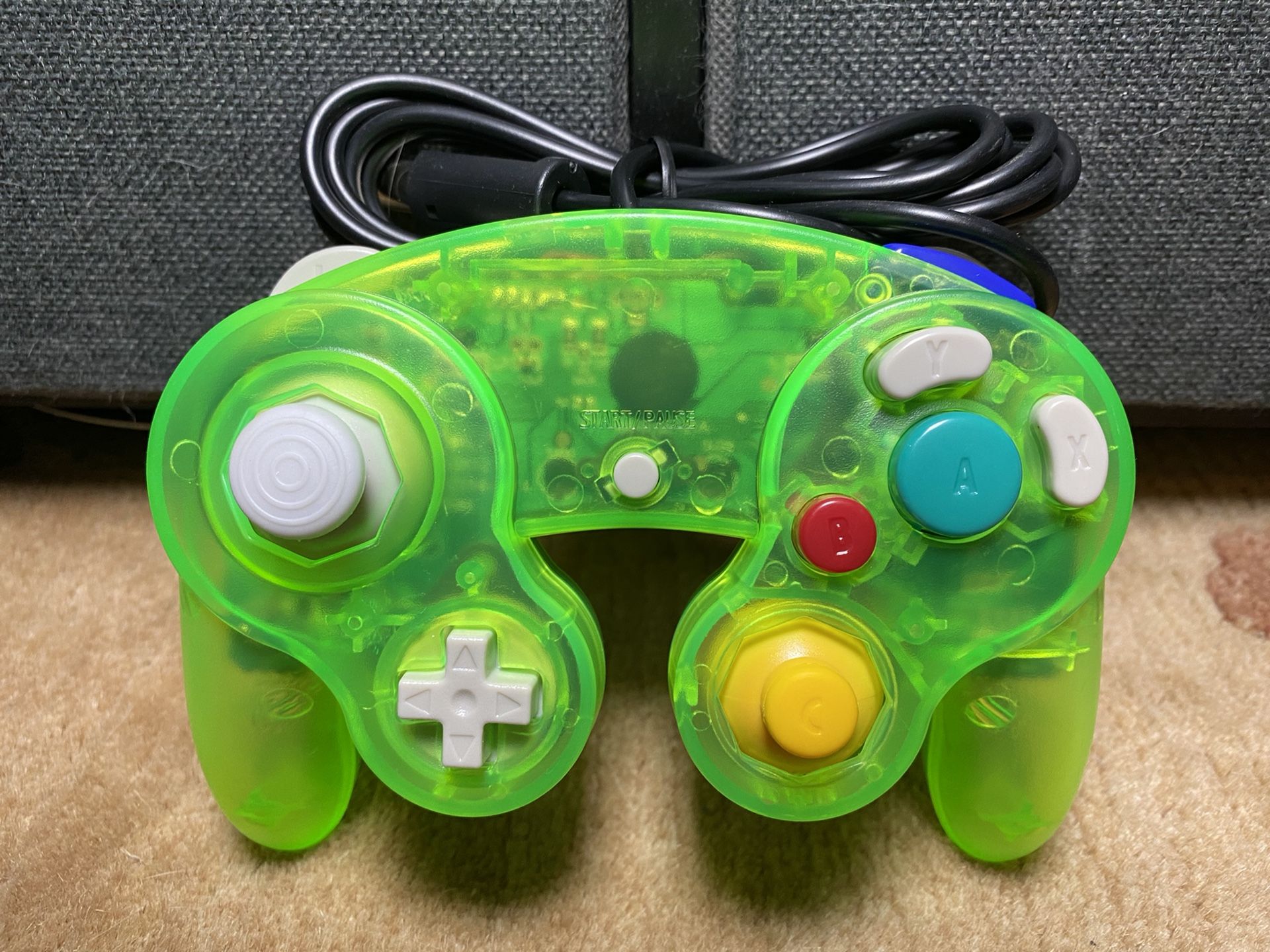 GAMECUBE CONTROLLER (See Thru Neon Green)