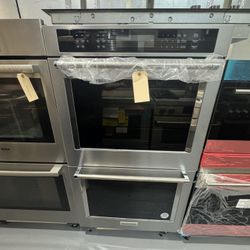 30” Double Wall Ovens with Air Fry Mode 