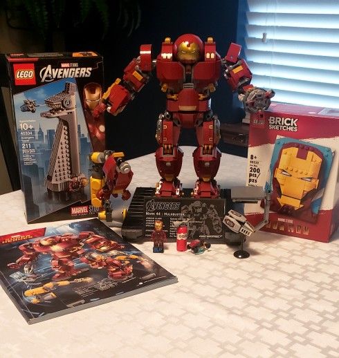 Lego Ironman/Hulkbuster Bundle