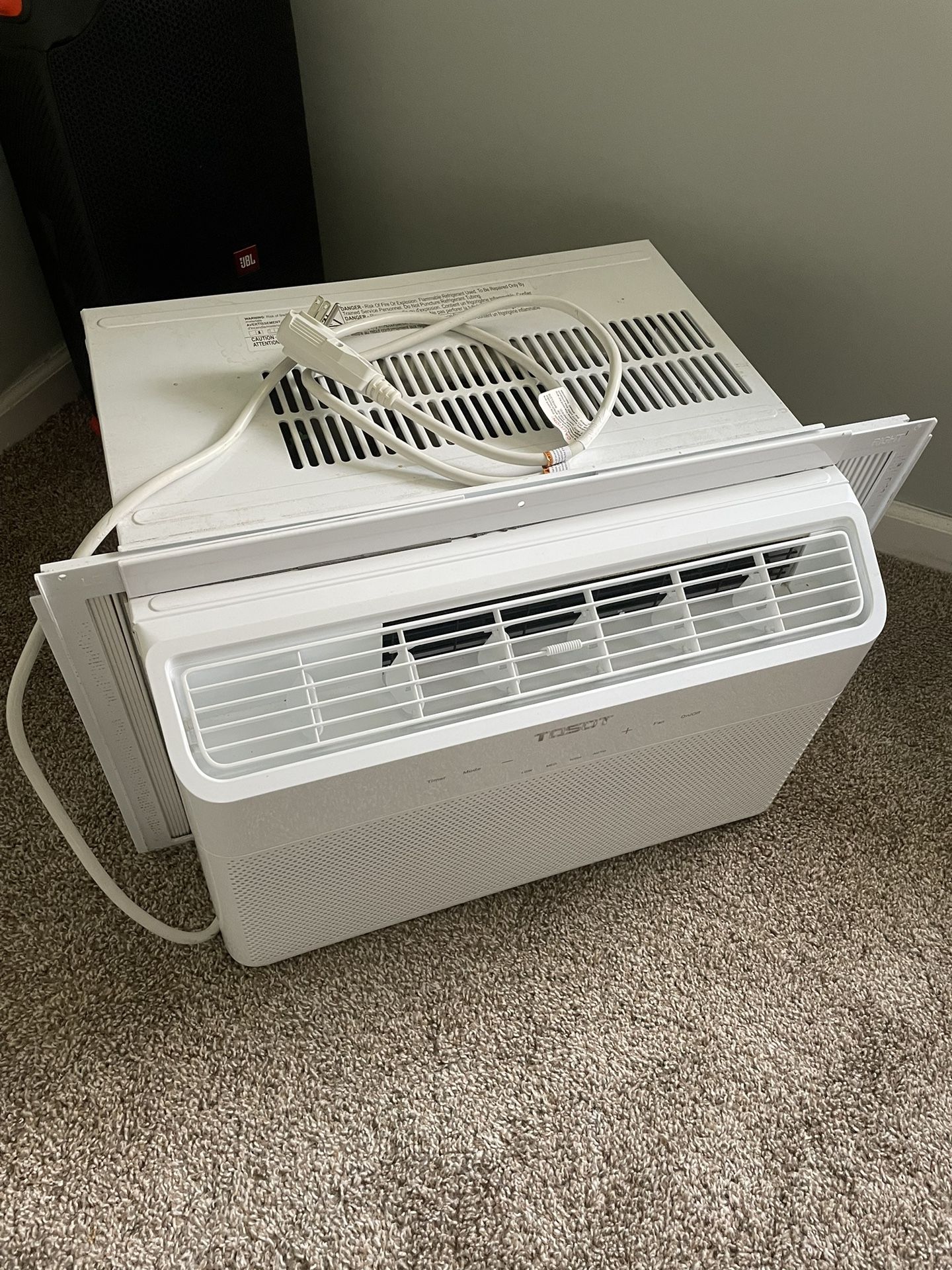 Window AC 8000 BTU