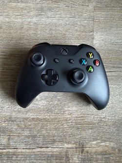 Black Xbox One Wireless Controller
