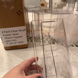 Clear Containers- 8 pieces acrylic size 7” x 4” wide - all new