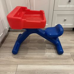Toddler  Desk With Seat