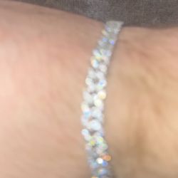 925 Silver VVS1 Massionite 6MM Cuban link bracelet (PASSES DIAMOND TESTER) (7 inches)
