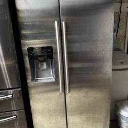 Samsung Refrigerator 