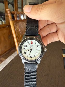 Victorinox Swiss Army Field Men Watch