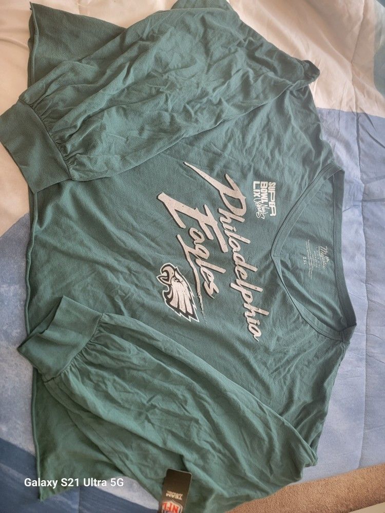 Womens Philadelphia Eagles CROP Tee