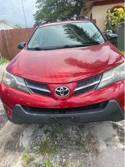 Only for parts Toyota Rav 4 2015