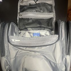 Open Story Hanging Toiletry Bag Gray Travel Organizer Hook Multi Pocket