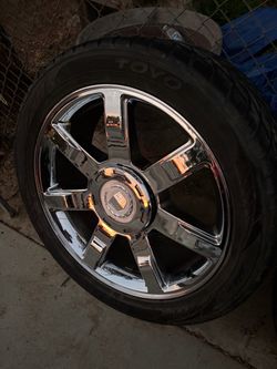 22 inch Cadillac Escalade stocks OEM